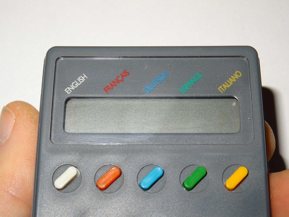 Translator de buzunar - Fanfare E3200