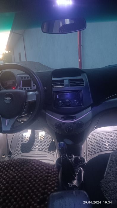 Спарк 2014 йил сотилади