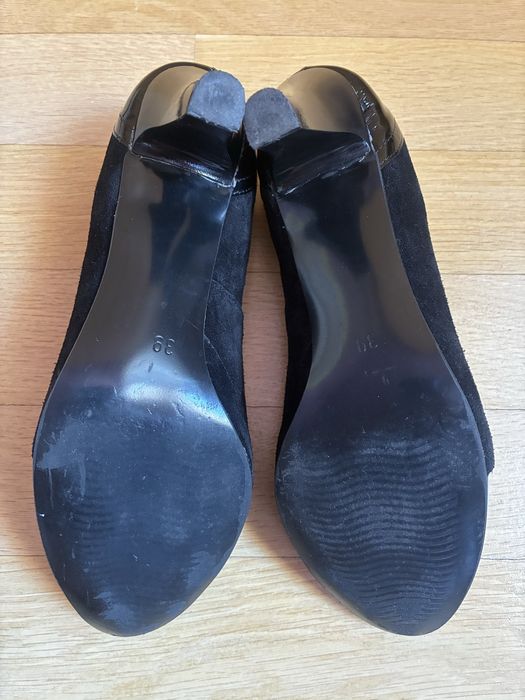 Pantofi piele intoarsa si piele lacuita