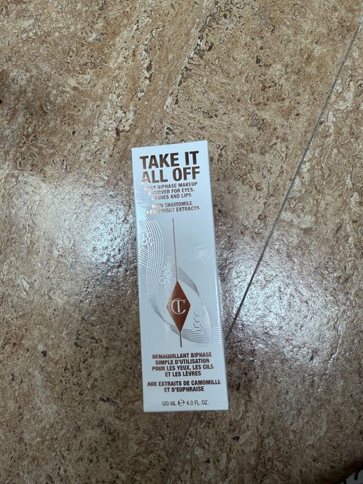 Charlotte Tilbury Take it all off makeup remover