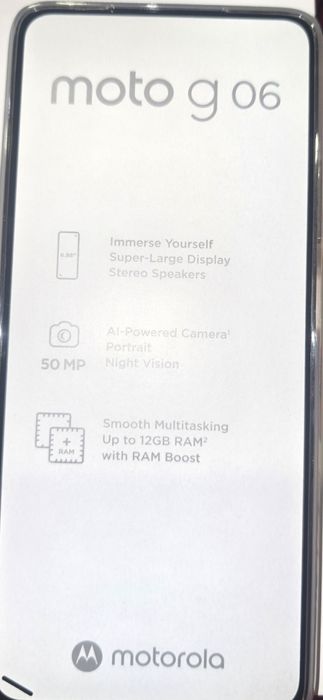 Телефон Motorola moto G06 256GB