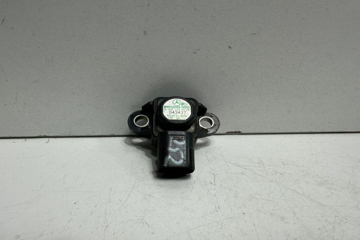 Senzor presiune A0051535028 Mercedes-Benz E-Class W211/S211