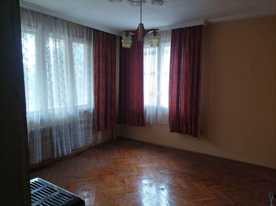 Продава се Многостаен апартамент в Казанлък - 120 кв.м за 1063 €/кв.м - Снимка #3