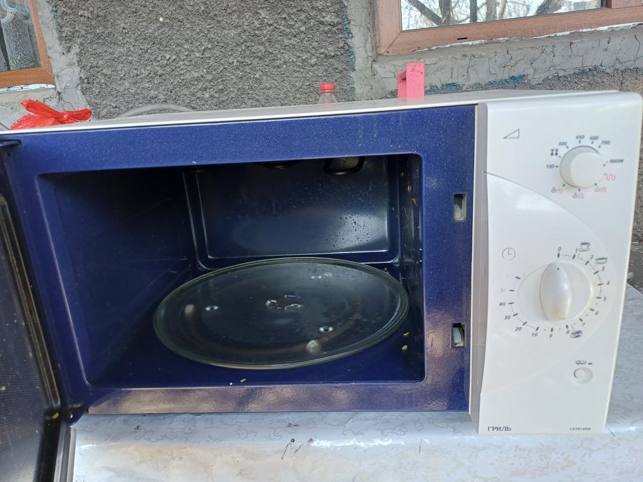 Микроволновка б/у