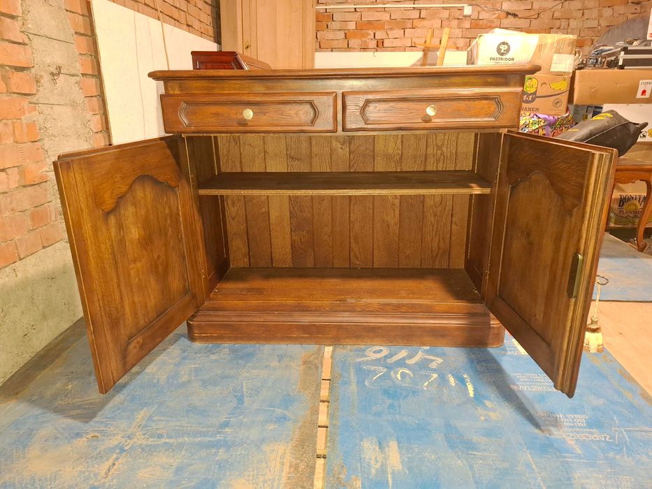 Масивен дъбов скрин / бюфет в стил French Provincial (Масивно дърво)