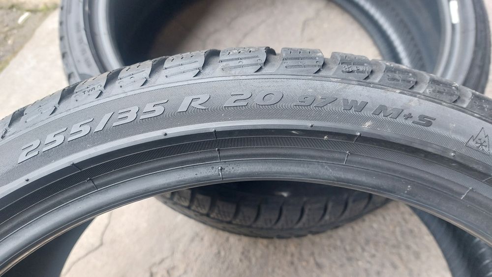 Зимни гуми 255/35/20 Pirelli Sottozero 3 2 броя