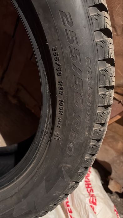 Продам шины по цене одной R20
