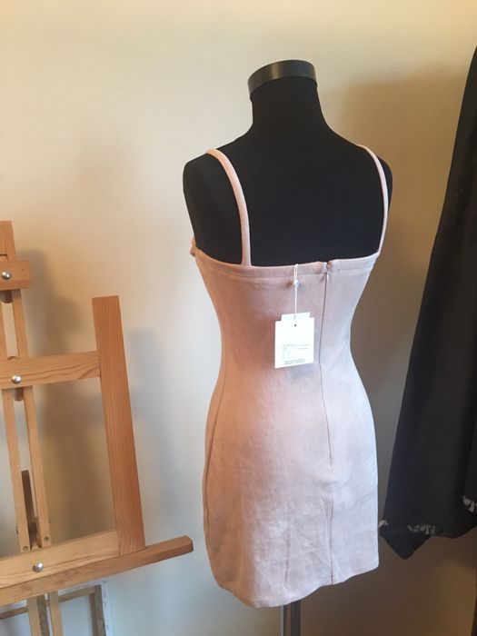 Нова рокля 60лв