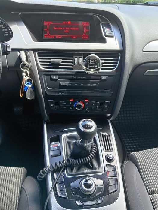 Vand audi a4b8. An 2010