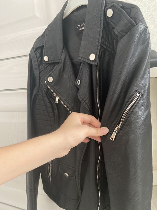 кожаный куртка