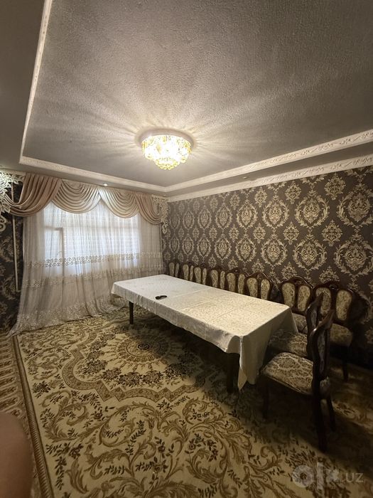 Yunusobod 4 honali uy sotiladi mebellari bilan narxi kelishiladi