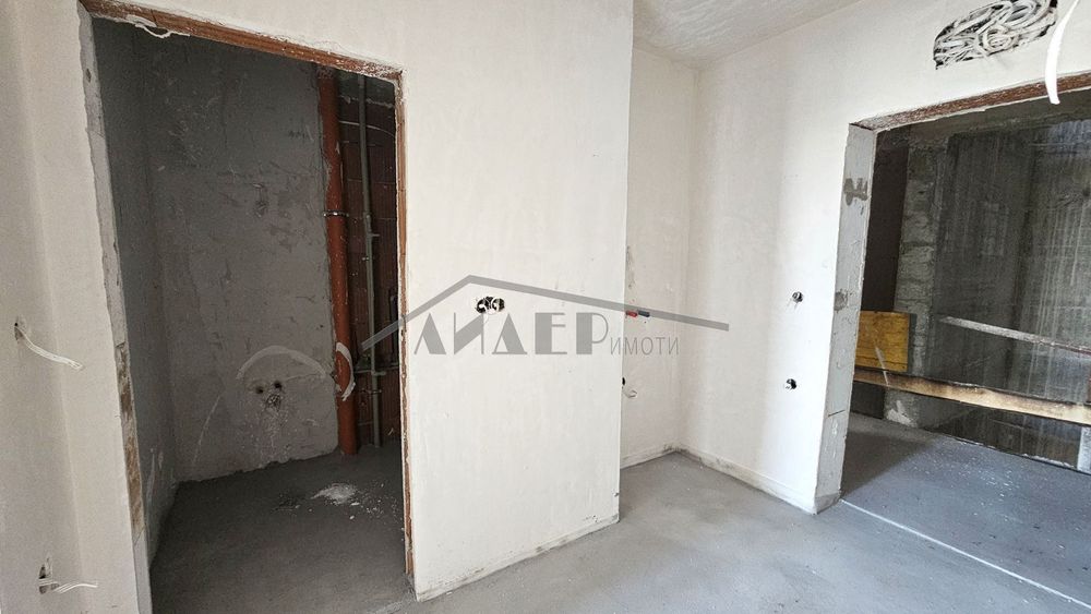 Продава се Двустаен апартамент в Пловдив, Христо Смирненски - 78 кв.м за 1588 €/кв.м - Снимка #4