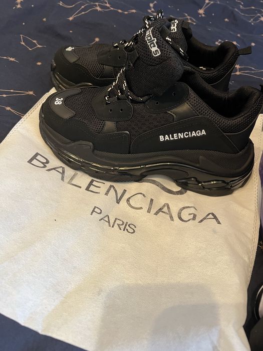 Balenciaga triple S