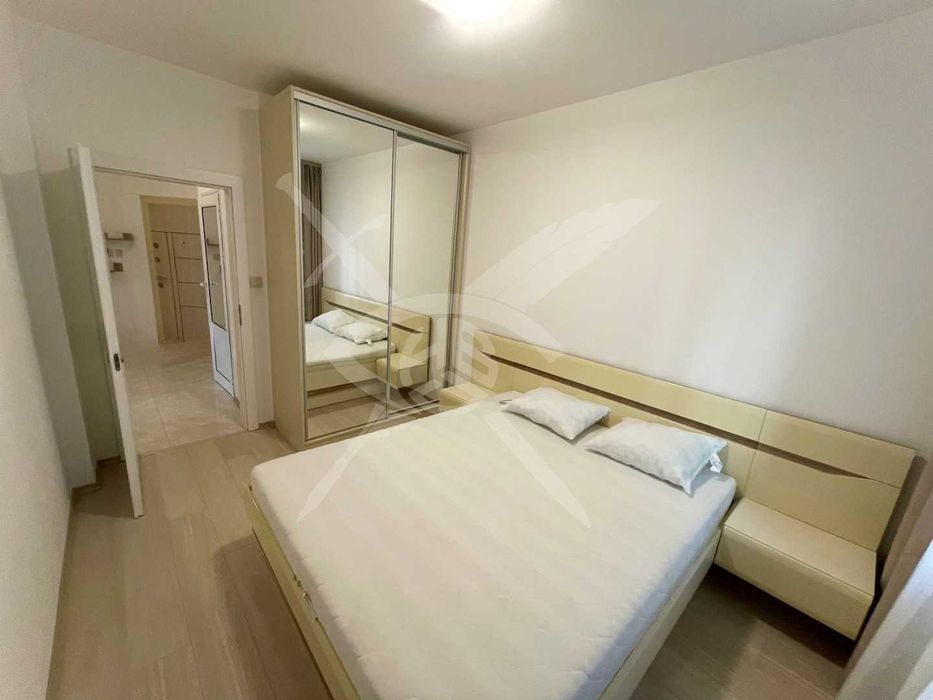 Тристаен апартамент в жк. Стрелбище №110659