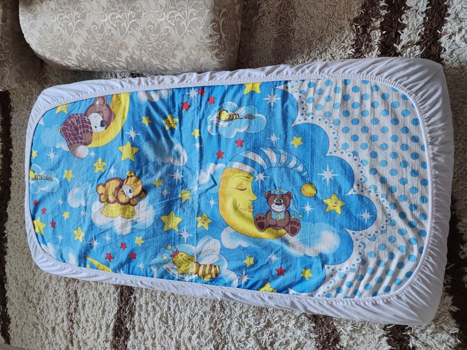 Детский матрас + наматрасник