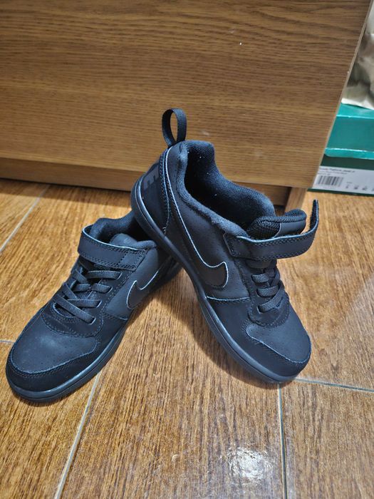 Adidasi Nike baieti marime 31