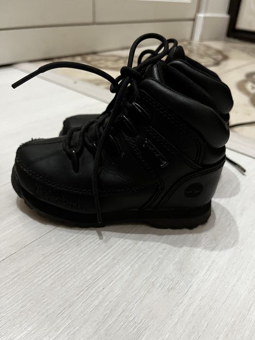 Продаю ботинки унисекс для мальчика и девочки