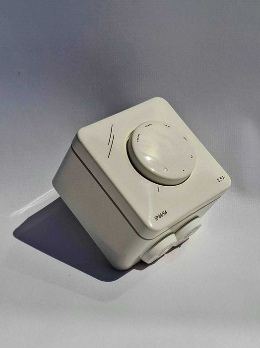 Регулатор за вентилатор монофазен 2,5 А