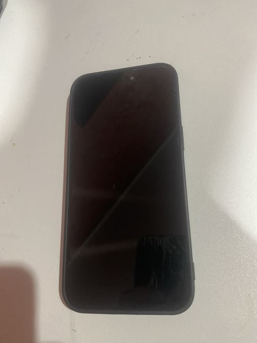 Iphone 15 Pro (android)