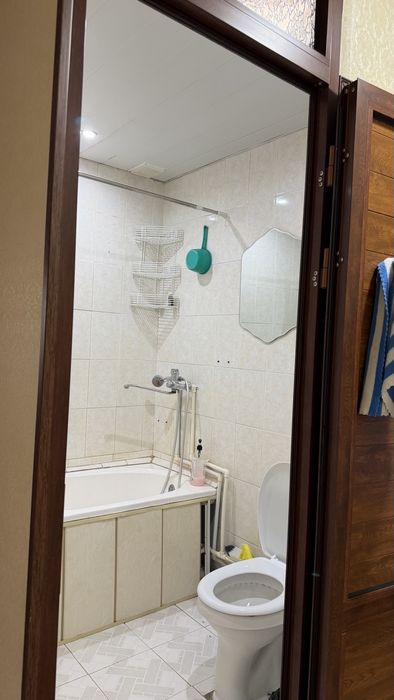 2-xonali kvartira sotiladi
