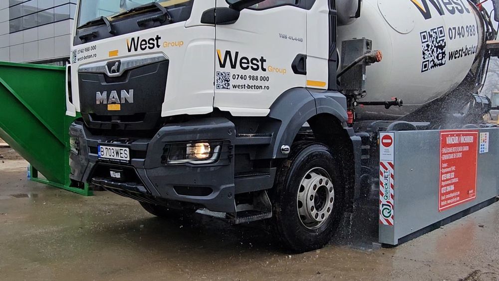 Spalator roti și sasiu camioane pentru santiere constructii