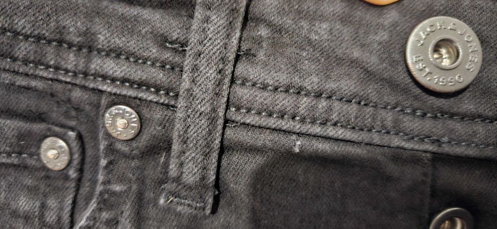 Pantaloni/jeansi negru denim, barbati, Jack and Jones masura 27/30 xs