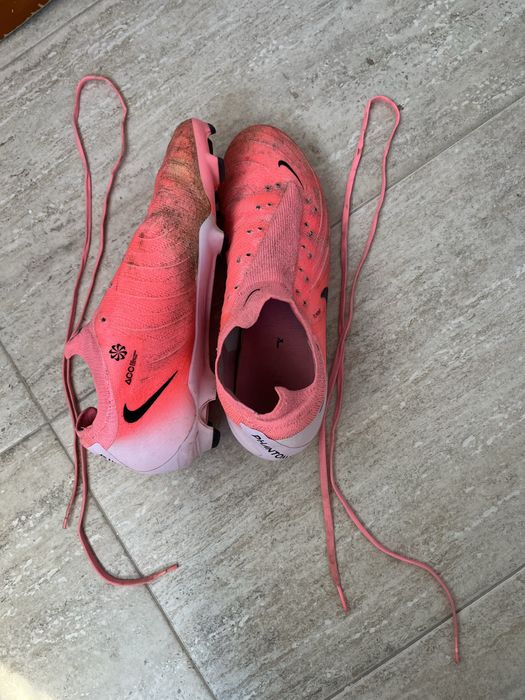 Професионални бутонки Nike