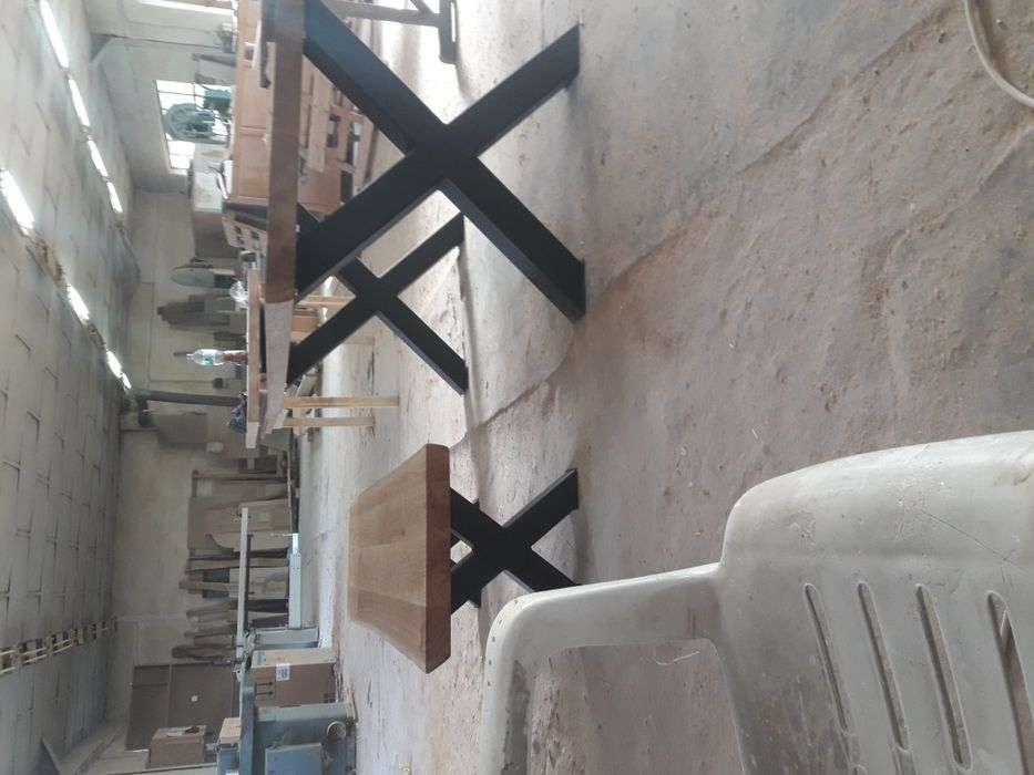 Дъбова пейка за трапезна маса