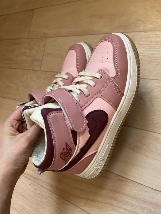 Кроссовки подростковые, для девочек