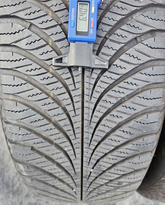 Anvelope De Iarna / Cauciucuri De Iarna 235- 60- 18” M+S