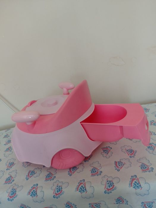 Горшок и раскладной ванна для девочек