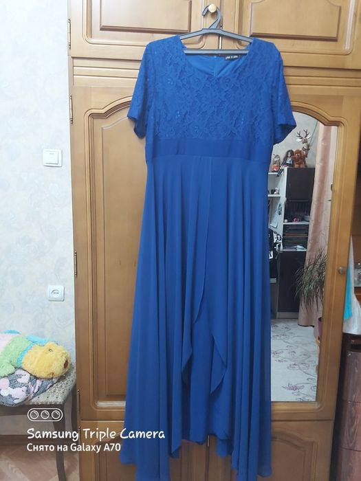 Нарядное платье новое