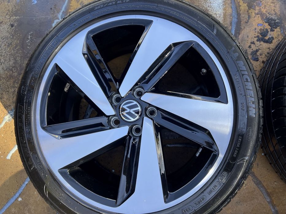Jante originale Vw Polo  17”  Anvelope Michelin 215/45/R17