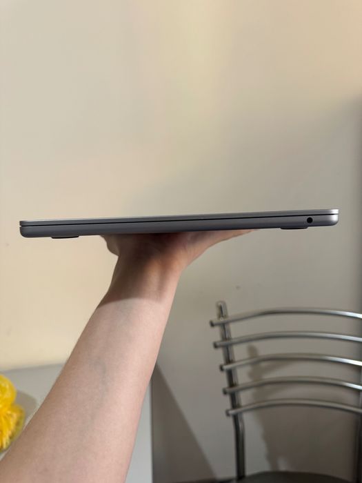 Macbook air m2 space grey