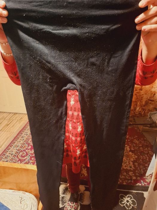 Продава се  комплекти има лек коментар