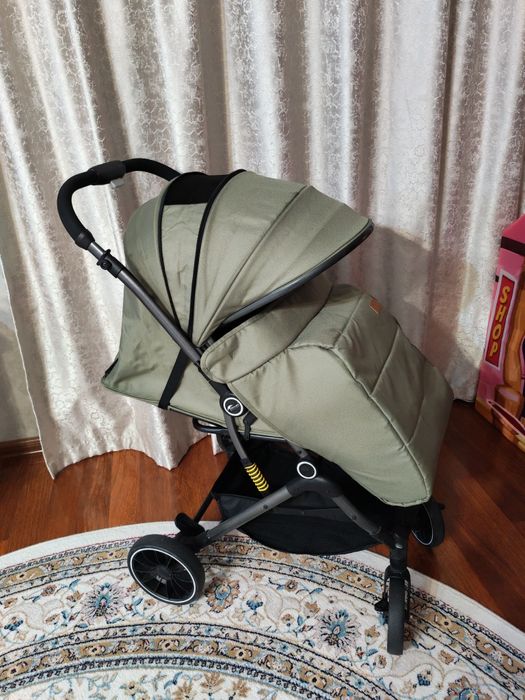 Детская коляска в идеальном состоянии