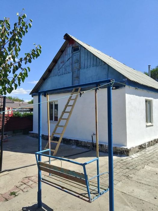 Дом в дачном участке с документами