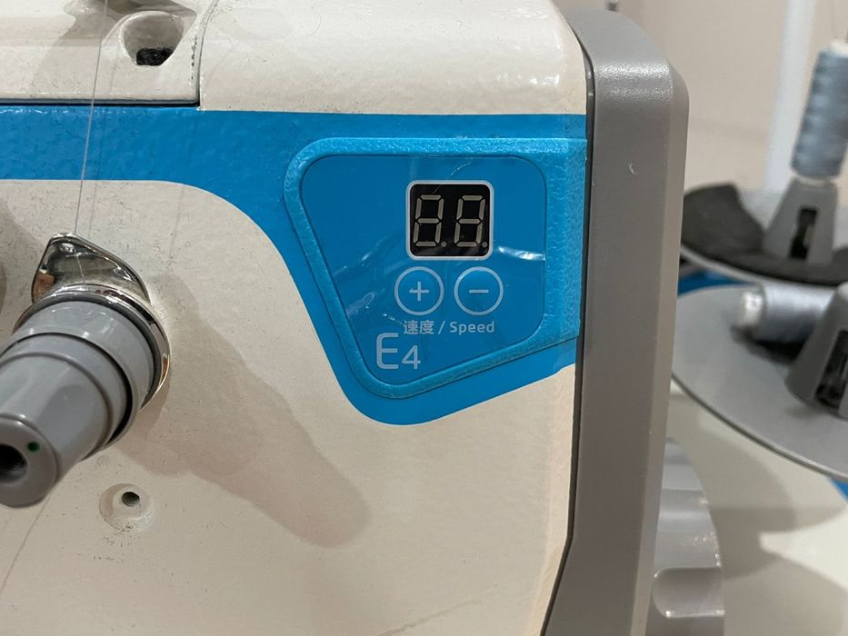 Продается оверлок