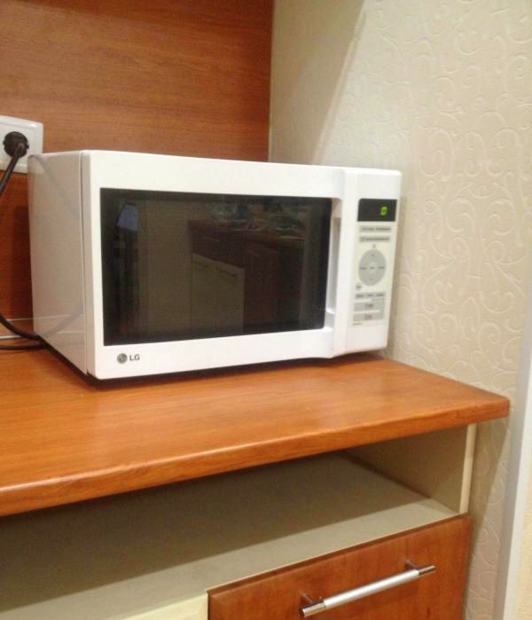 Продам микровалновую печь