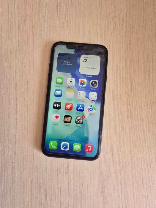 Ecran Iphone 11 gri negru