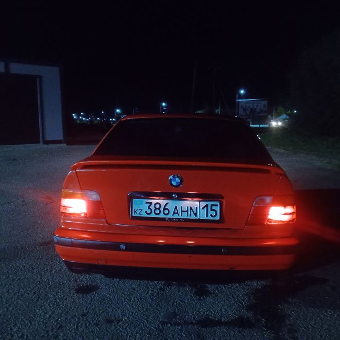 Бмв е36 318i срочно