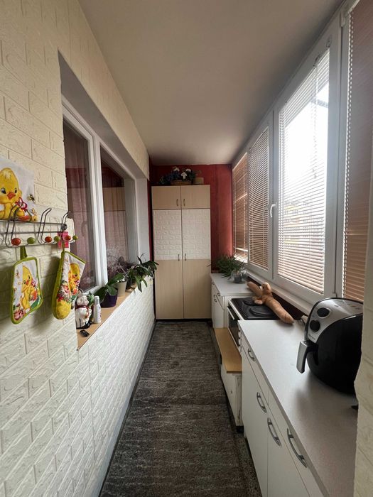 Двустаен апартамент за продажба в кв. Дружба 1, до Фантастико