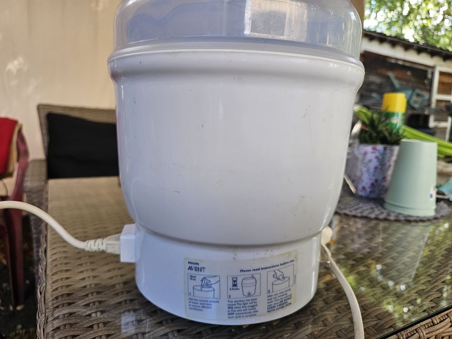 Стерилизатор и нагревател за шишета