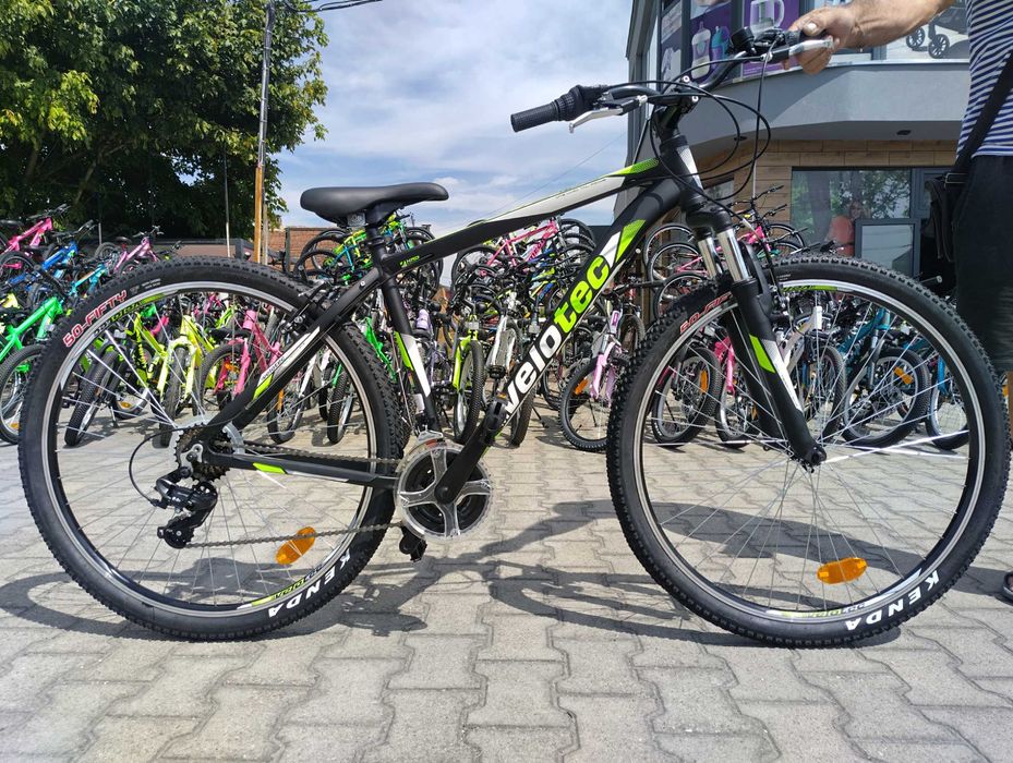 SPRINT Алуминиев велосипед 29" Velotec PRO черен/зелен