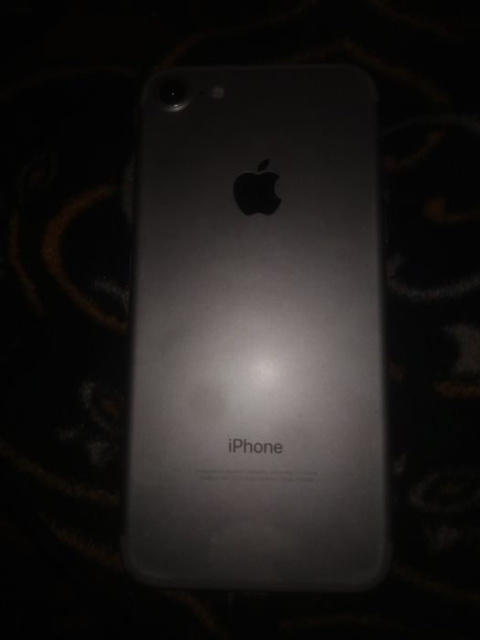 Iphone 7 sotiladi