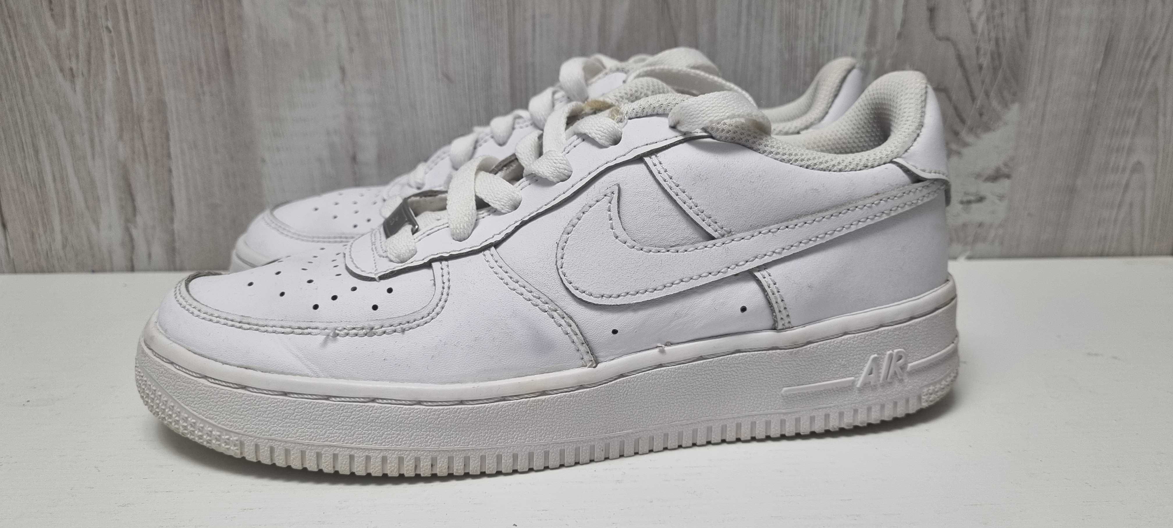 Nike Air Force 1 Low marimea 38 Craiova OLX.ro