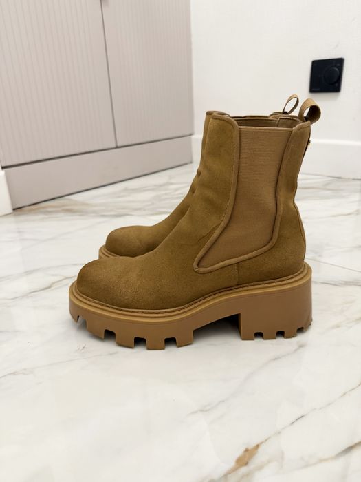 Zara ботильоны замшевые 37 р