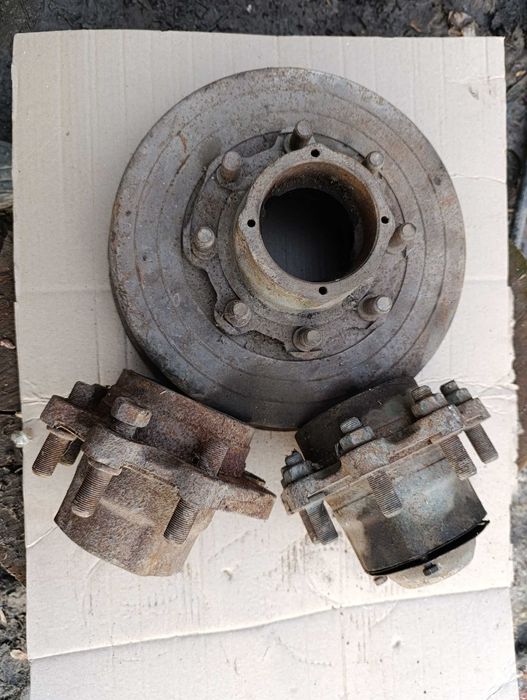 Ступицы на прицеп птс 4