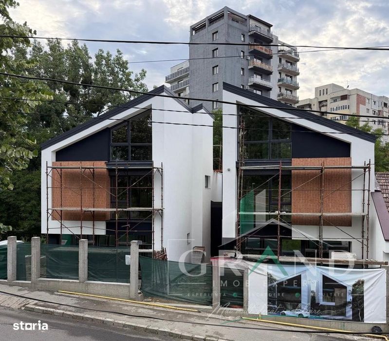 Duplex Premium 4 Camere | S+P+E+ER | 160 mp Utili+Terase | Semicentral