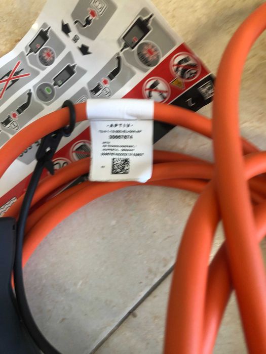 Мобилно зарядно Aptiv BMW VW IC-CPD 10A 2.3 kW schuko Ново